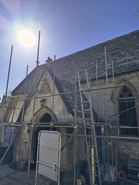 Sneak preview as scaffolding is being struck at our church repair project in Gloucestershire. New Cotswold stone slates glistening in the spring sunshine.
.
Church will be handed over back to the PCC for Easter celebrations, complete with new WC, decorated interior and no internal rain.
.
#architectsgloucester #conservationarchitectscheltenham #churchrepair #buildingconservation #cotswolds